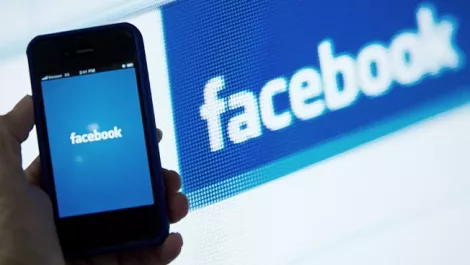 Facebook mobile hed 2012 4