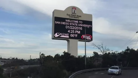 San Diego State University turns to Daktronics for marquee display