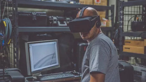 New to VR? Here's how you can use it in the workplace