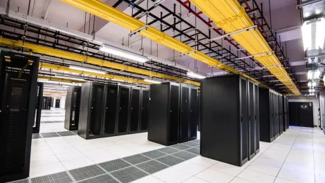Colocation hall cages 1