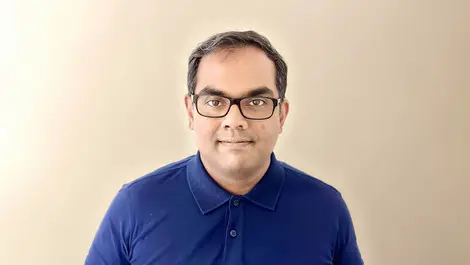 Sreshtha distinguished technologist infosys