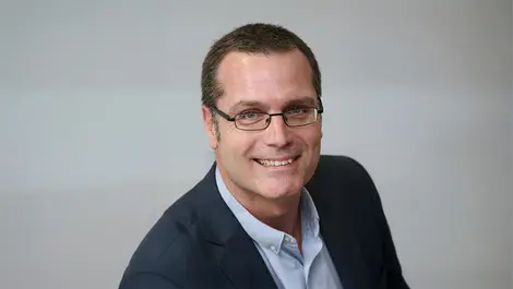 Jon fielding  head shot