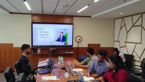 AmpliNxt launches 100-day accelerator for AECO startups